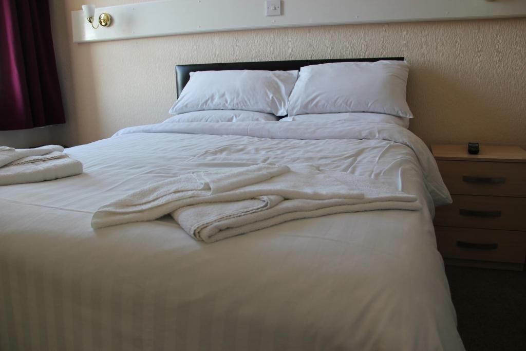 Double Room,51675157:JPEG